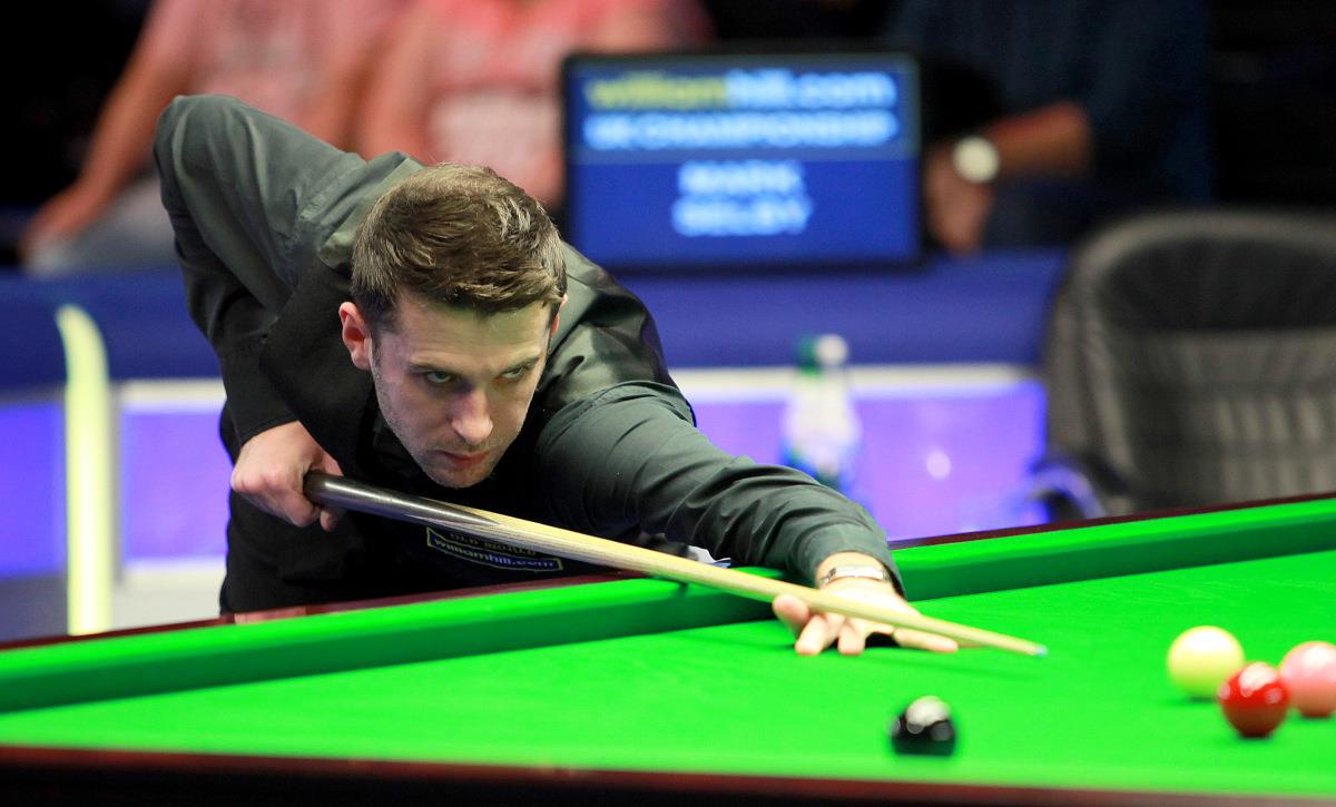 体育意甲:AC米兰客场2-1维罗纳 取三连胜