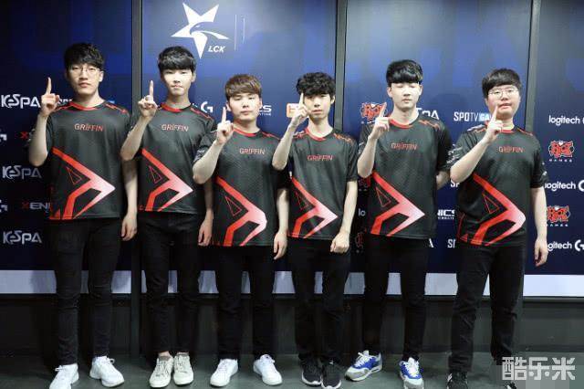 际球迷关注 际球迷关注