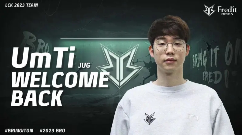 在双打训练 在双打训练