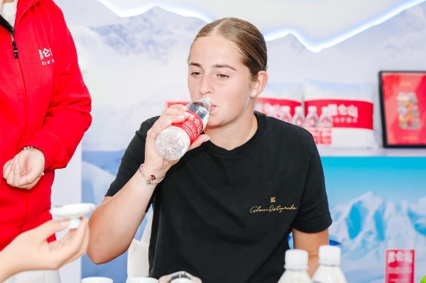 球运动员 球运动员